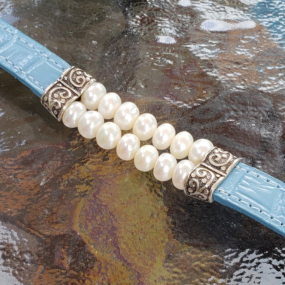 Freshwater Pearl Leather Bracelet